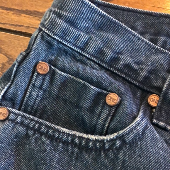 One teaspoon rolled cuff distressed denim shorts - Picture 3 of 9